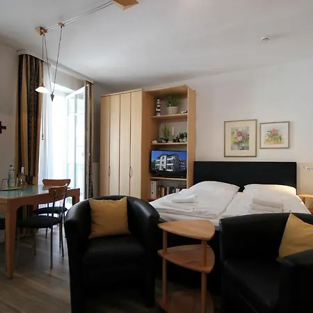 Haus & Seydlitz By Rujana