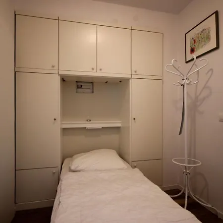 Haus & Seydlitz By Rujana *