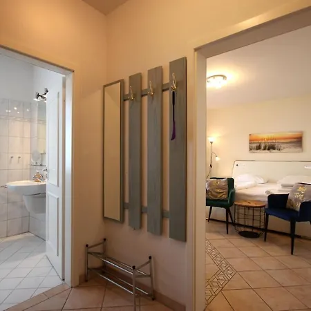 Daire Haus & Seydlitz By Rujana Binz