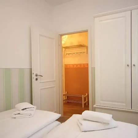 Haus & Seydlitz By Rujana